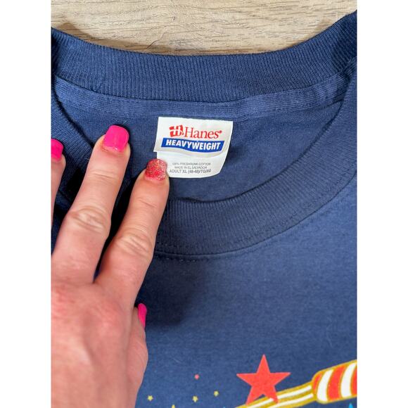 Hanes Heavyweight XL Navy "America" Fireworks T-shirt - Picture 3 of 4